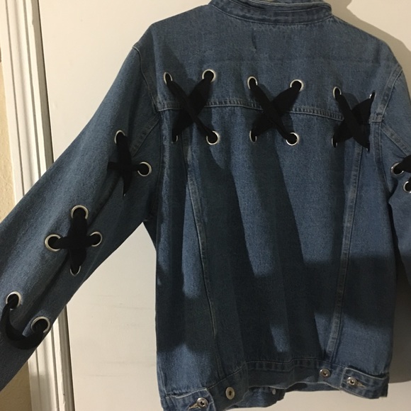 Oversized Women’s Denim Jacket w/ black lace - Picture 8 of 8